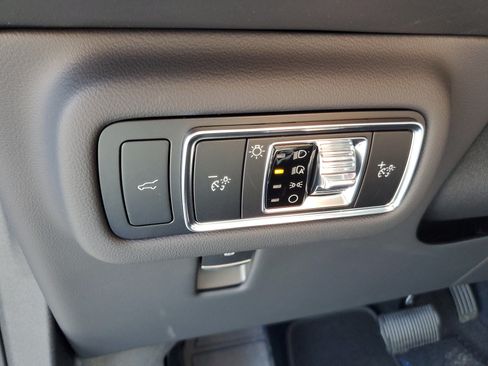 New 2026 Lincoln Nautilus Reserve w/ Jet Appearance Package AWD/4WD image 15