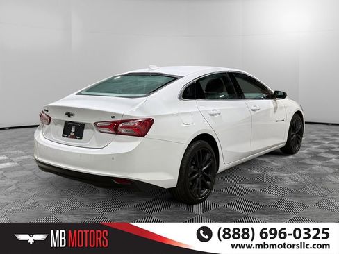 Used 2024 Chevrolet Malibu LT w/ Sport Edition image 3