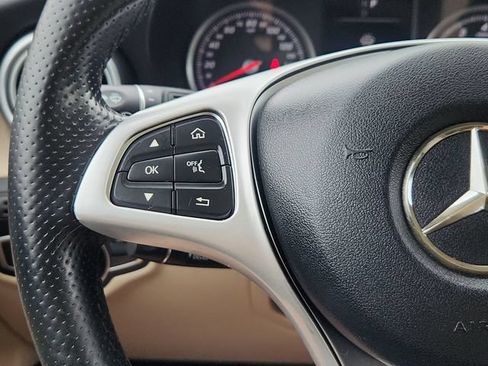 Used 2016 Mercedes-Benz GLC 300 4MATIC image 38