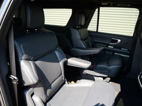 New 2027 Ford Expedition Max Platinum w/ Stealth Performance Package AWD/4WD image 14