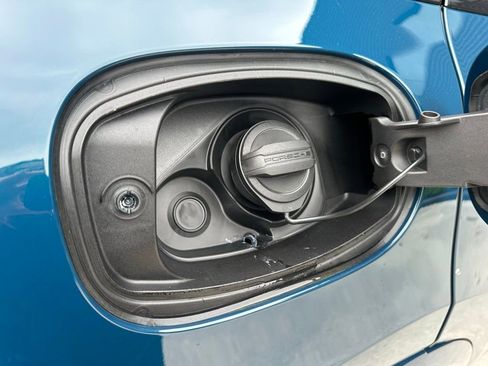 Used 2026 Porsche Cayenne AWD/4WD image 41