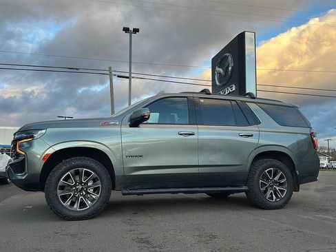 Used 2023 Chevrolet Tahoe Z71 image 3