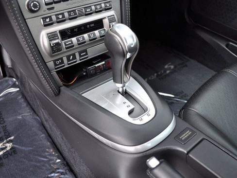 Used 2006 Porsche 911 Carrera S RWD image 35
