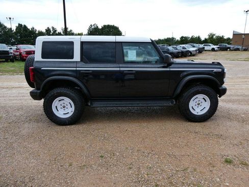 New 2026 Ford Bronco Heritage Edition AWD/4WD image 4