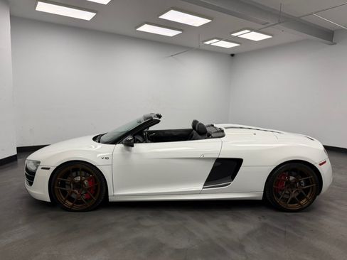 Used 2011 Audi R8 V10 AWD/4WD image 10
