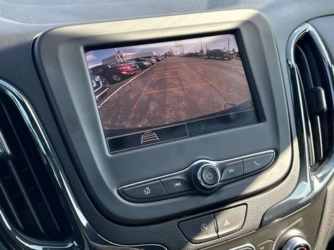 Used 2024 Chevrolet Equinox RS w/ LPO, Floor Liner Package FWD image 25