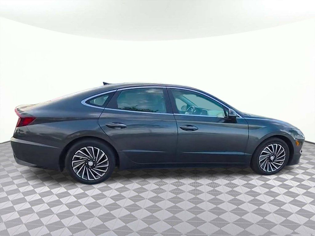 Used 2022 Hyundai Sonata Limited FWD image 34