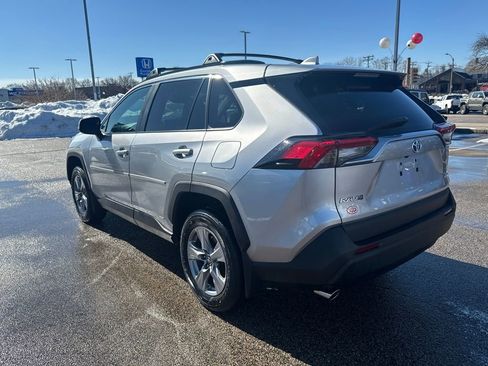 Used 2023 Toyota RAV4 XLE w/ XLE Grade Weather Package image 5