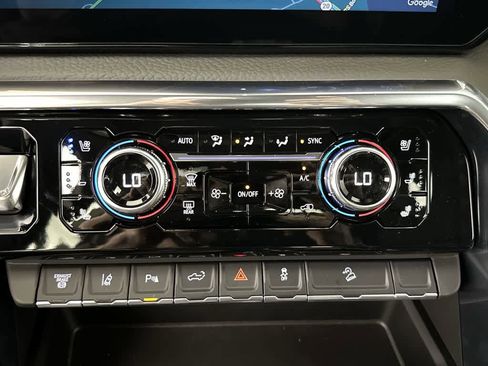 New 2025 GMC Sierra 2500 Denali w/ Denali Reserve Package image 59