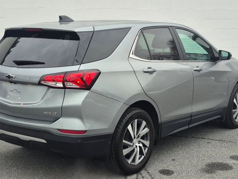 Used 2024 Chevrolet Equinox LT w/ LPO, Floor Liner Package image 15