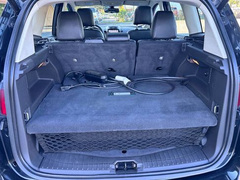 Used 2015 Ford C-MAX Energi SEL w/ Equipment Group 303A FWD image 39