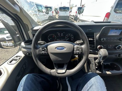 Used 2024 Ford Transit 250 Low Roof w/ Exterior Upgrade Package RWD image 18