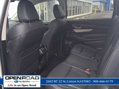 Used 2022 Subaru Ascent Limited w/ Technology Package image 10