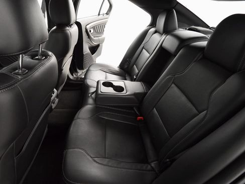 Used 2014 Ford Taurus Limited w/ Equipment Group 301A image 27