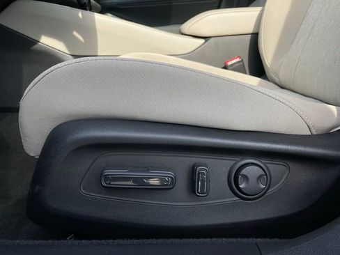 Certified 2025 Honda Accord SE image 24