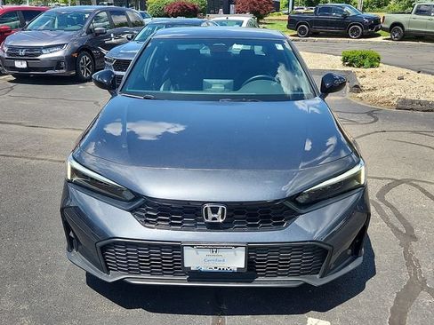 Used 2025 Honda Civic Sport image 2