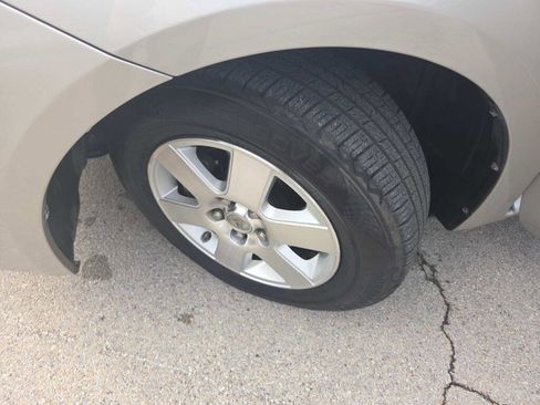 Used 2007 Toyota Sienna XLE image 13