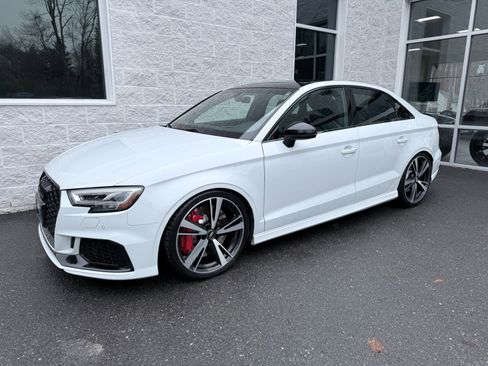 Used 2018 Audi RS 3 image 2