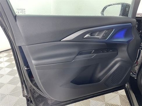 New 2026 Chevrolet Equinox EV LT image 14