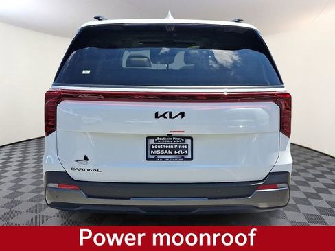 New 2026 Kia Carnival SX Prestige image 5