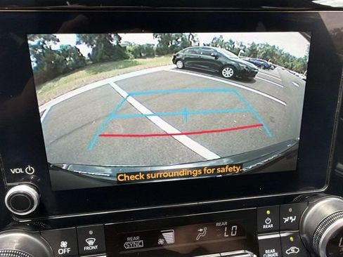 Certified 2025 Toyota Highlander XSE AWD/4WD image 31