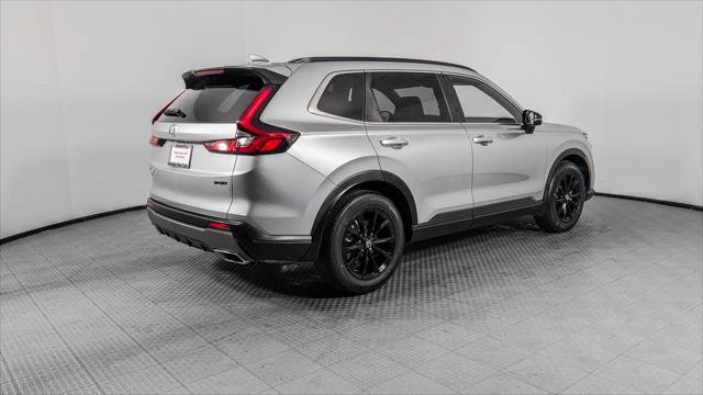 Used 2025 Honda CR-V Sport image 8