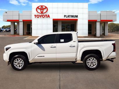 New 2026 Toyota Tacoma SR5