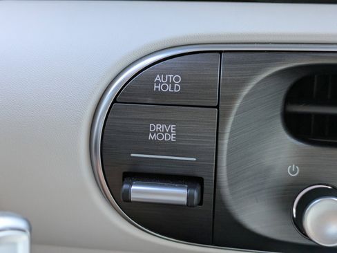 Used 2026 Hyundai Palisade Calligraphy FWD image 28