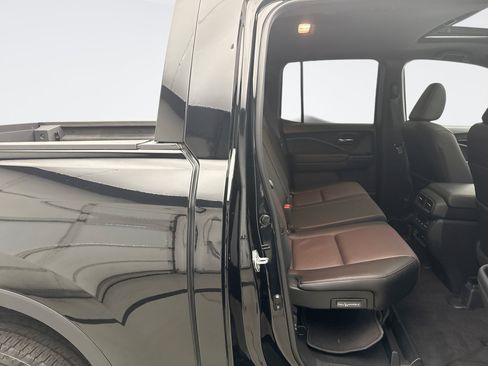 Used 2024 Honda Ridgeline Black Edition image 20