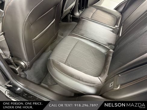 Used 2020 Chevrolet Trax LT w/ Redline Edition FWD image 38