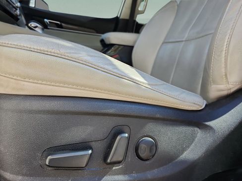 Used 2020 Kia Telluride EX image 14