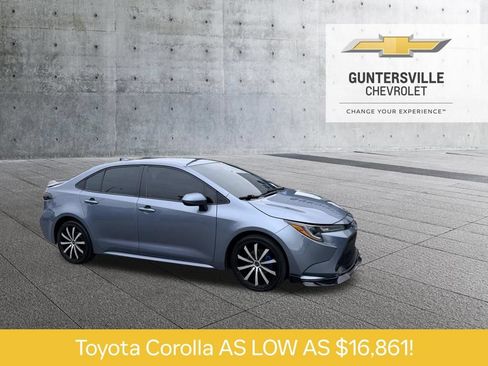 Used 2020 Toyota Corolla LE FWD image 1