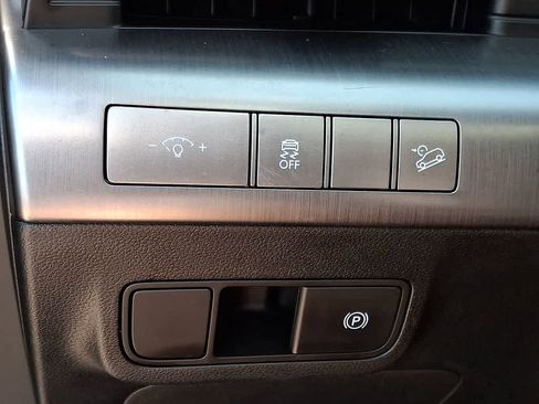 Used 2024 Hyundai Kona SEL image 23