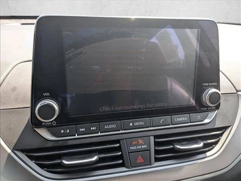 Used 2023 Nissan Altima 2.5 SR image 15