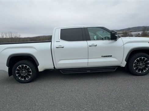 Used 2023 Toyota Tundra Limited image 9