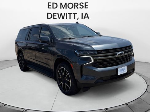 Used 2021 Chevrolet Suburban RST w/ Rear Media and Nav Package AWD/4WD image 7