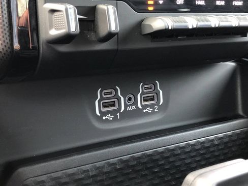 Certified 2023 RAM 1500 Limited w/ Bed Utility Group AWD/4WD image 21