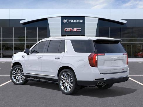 New 2026 GMC Yukon Denali w/ Denali Reserve Package AWD/4WD image 3