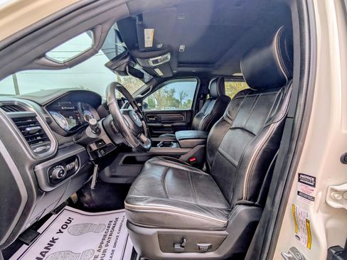 Used 2019 RAM 3500 Limited image 13