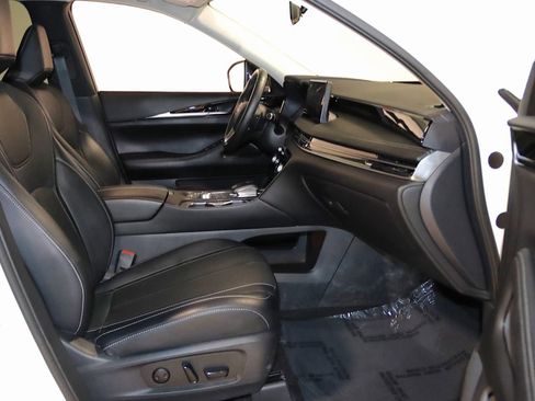 Used 2023 INFINITI QX60 Pure image 56