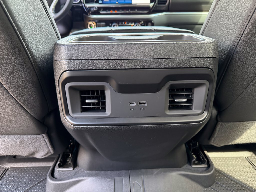 New 2026 Chevrolet Silverado 1500 RST w/ Redline Edition AWD/4WD image 30