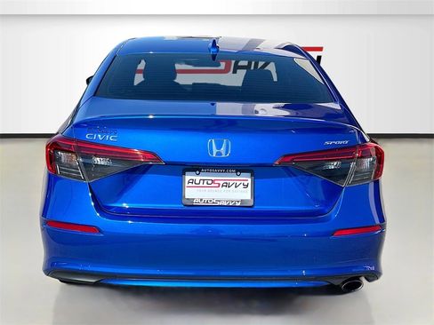 Used 2024 Honda Civic Sport image 6
