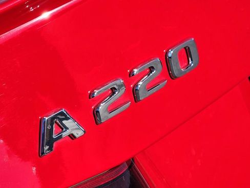 Used 2020 Mercedes-Benz A 220 A 220 image 12