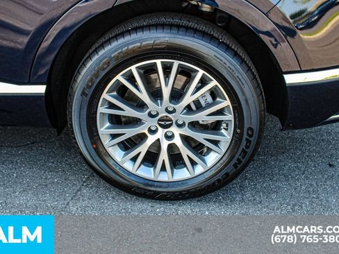Used 2025 Genesis GV80 2.5T Standard AWD/4WD image 15