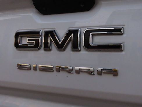Used 2021 GMC Sierra 1500 Elevation w/ X31 Off-Road Package image 21