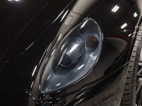 Used 2005 Ferrari 612 Scaglietti RWD image 16