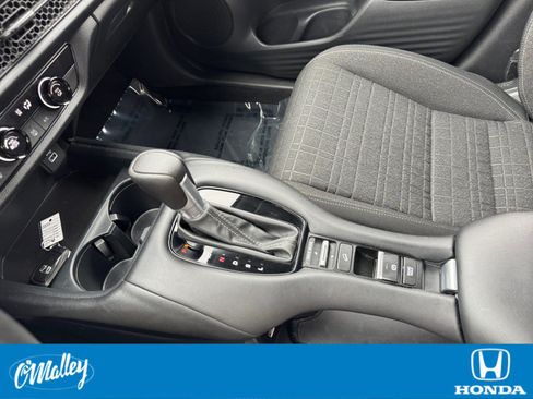 Certified 2023 Honda HR-V LX image 22