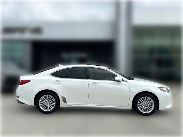 Used 2014 Lexus ES 350 w/ Luxury Package FWD image 8