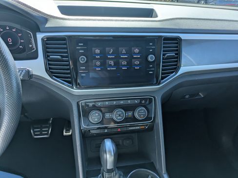 Used 2022 Volkswagen Atlas SEL Premium AWD/4WD image 29