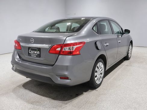 Used 2017 Nissan Sentra S FWD image 2